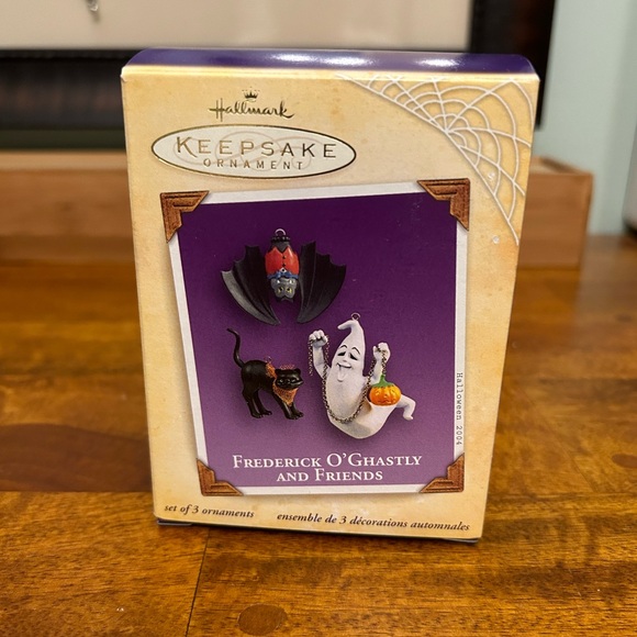 Hallmark Other - Hallmark Frederick Ghastly & Friends Halloween Ornament